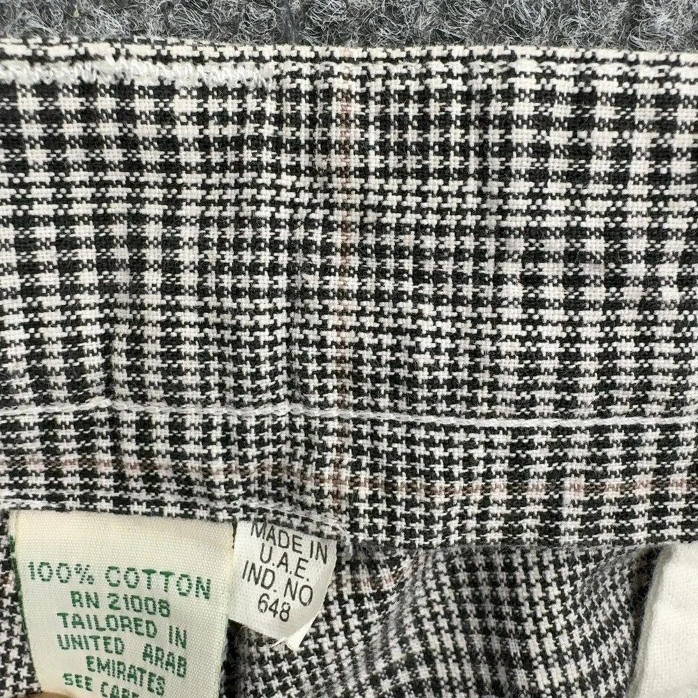 Vintage Izod Shorts Mens 36 Black White Cotton Plaid Pleated Golf Preppy Style
